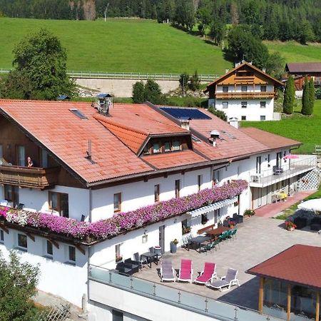 Pension Wirt Am Bach Terento Esterno foto