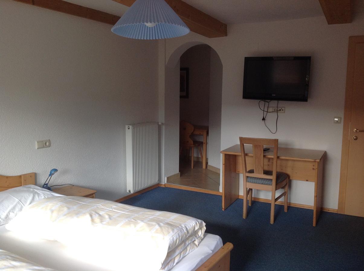 Pension Wirt Am Bach Terento Esterno foto